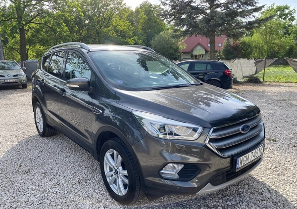 Ford Kuga cena 63900 przebieg: 107157, rok produkcji 2017 z Kałuszyn małe 781